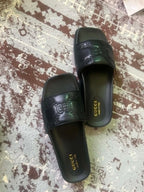Gucci Women's GG Matelassé slide